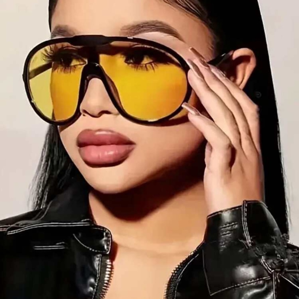 Stylish Yellow Sunglasses